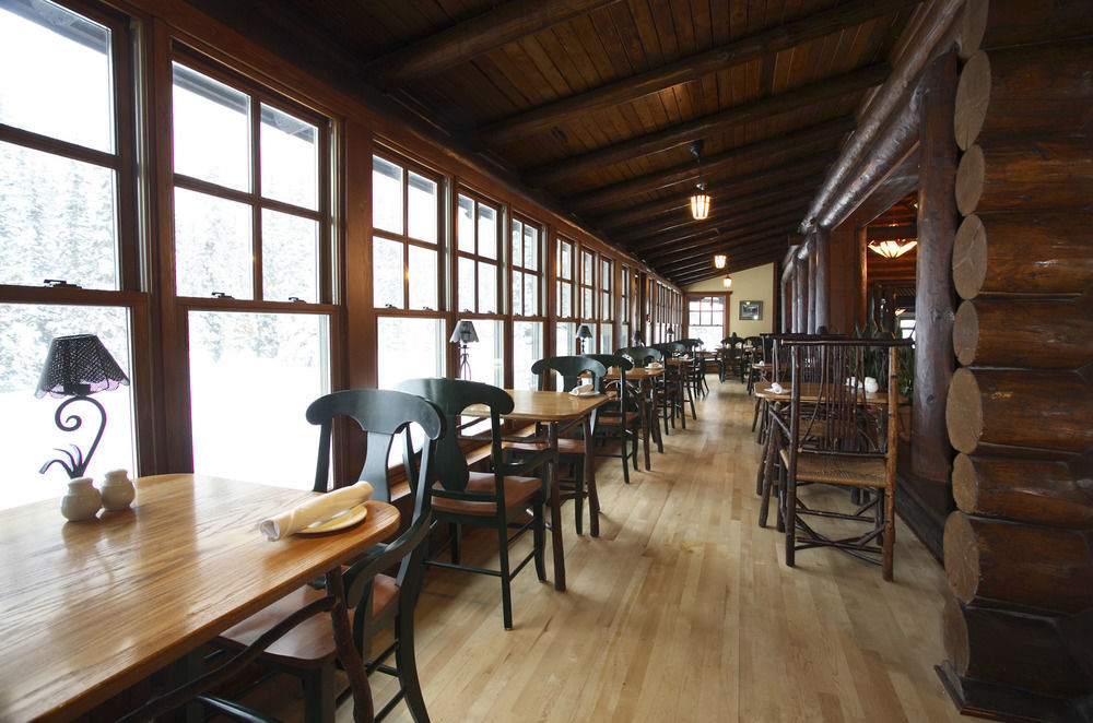 Deer Lodge Lake Louise Εξωτερικό φωτογραφία
