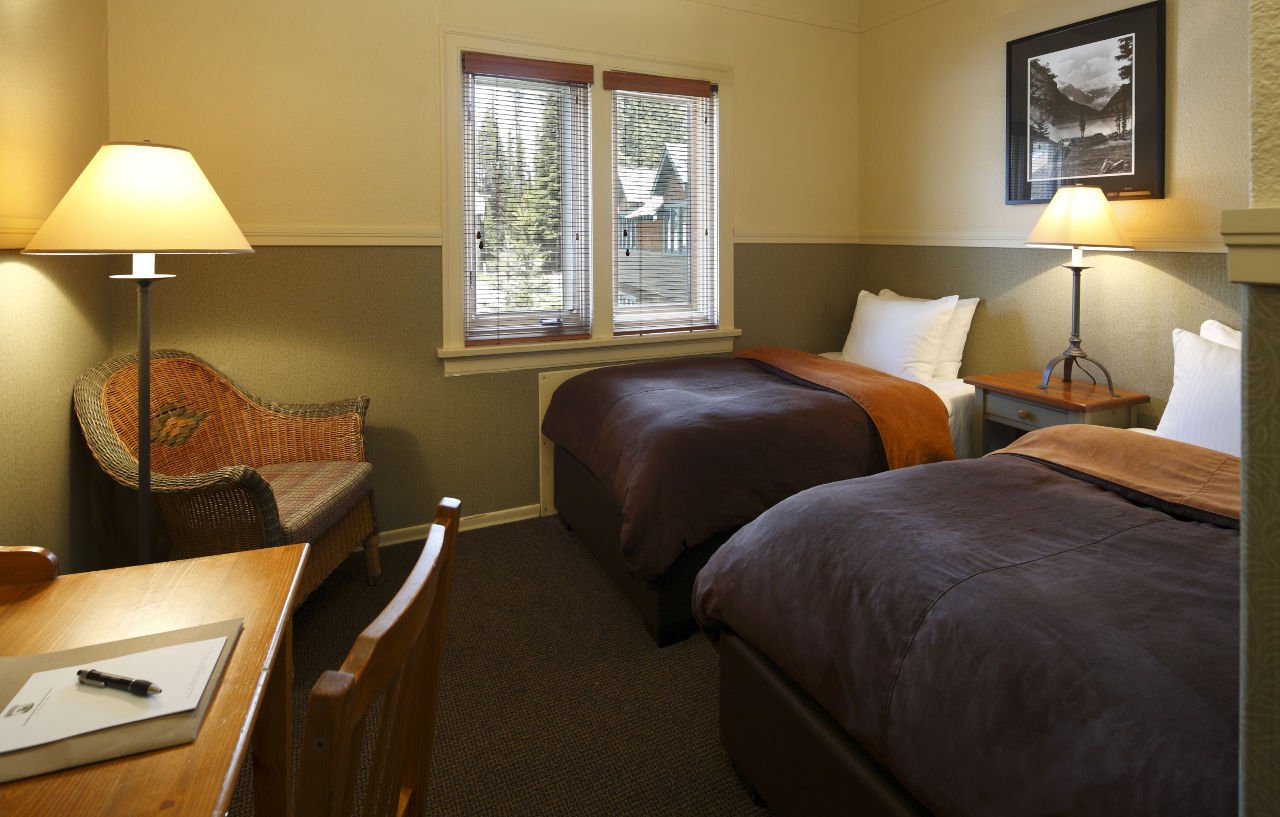 Deer Lodge Lake Louise Εξωτερικό φωτογραφία